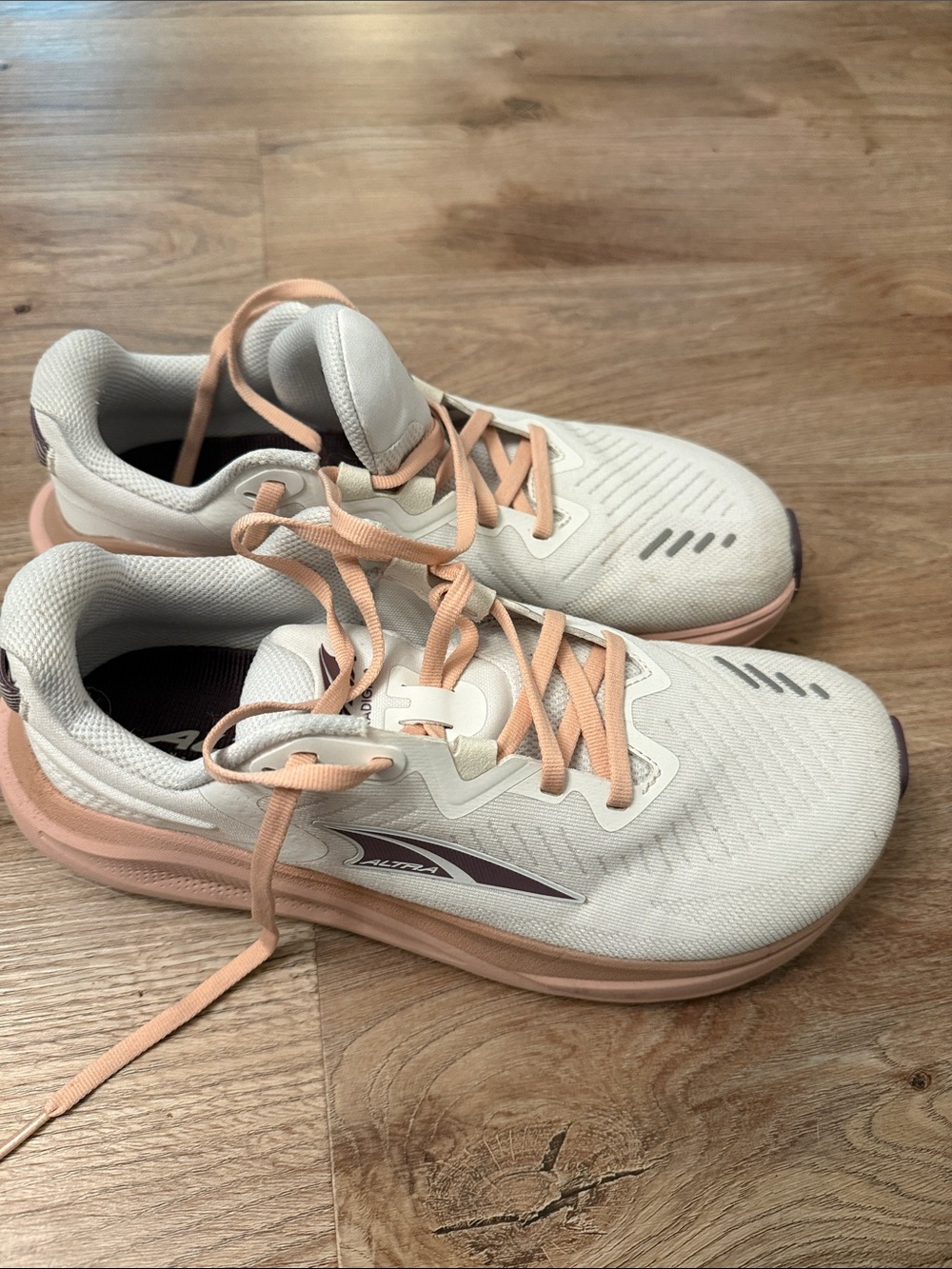Altra Paradigm 8 Women’s Running Shoes - White with Peach and Purple Accents - Picture 3 of 3